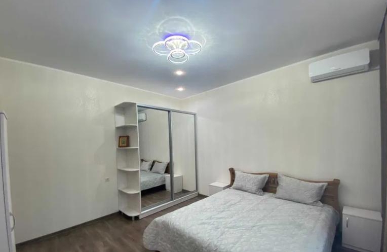 продажа двухкомнатной квартиры номер A-173680 в Приморском районе, фото номер 9